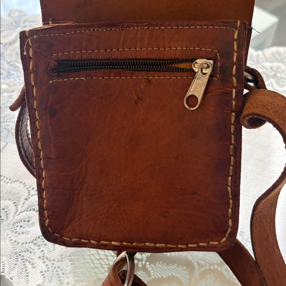 Leather coin leather saddle bag - Picture 6 of 8